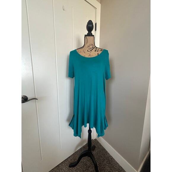 Voll Tops - Voll Short Sleeved Side Pockets Tunic Top Teal Green Size 1X